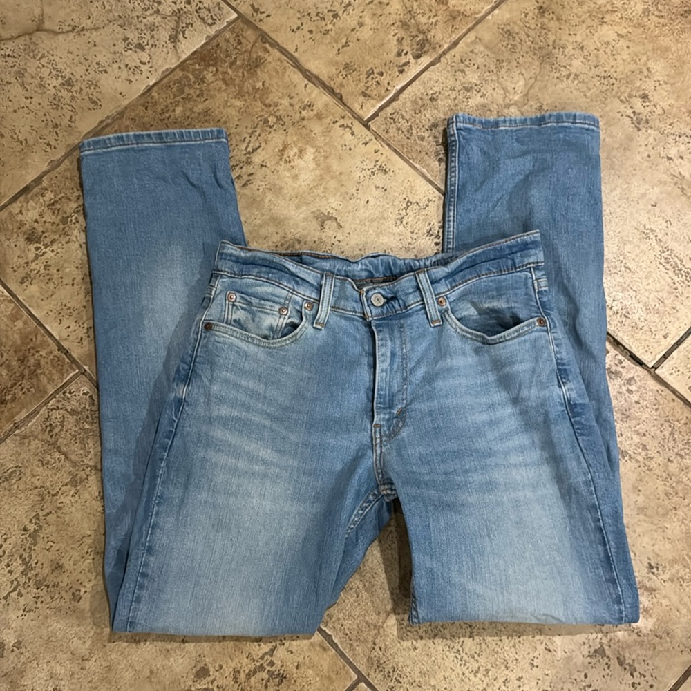 Levi’s 514 Jeans